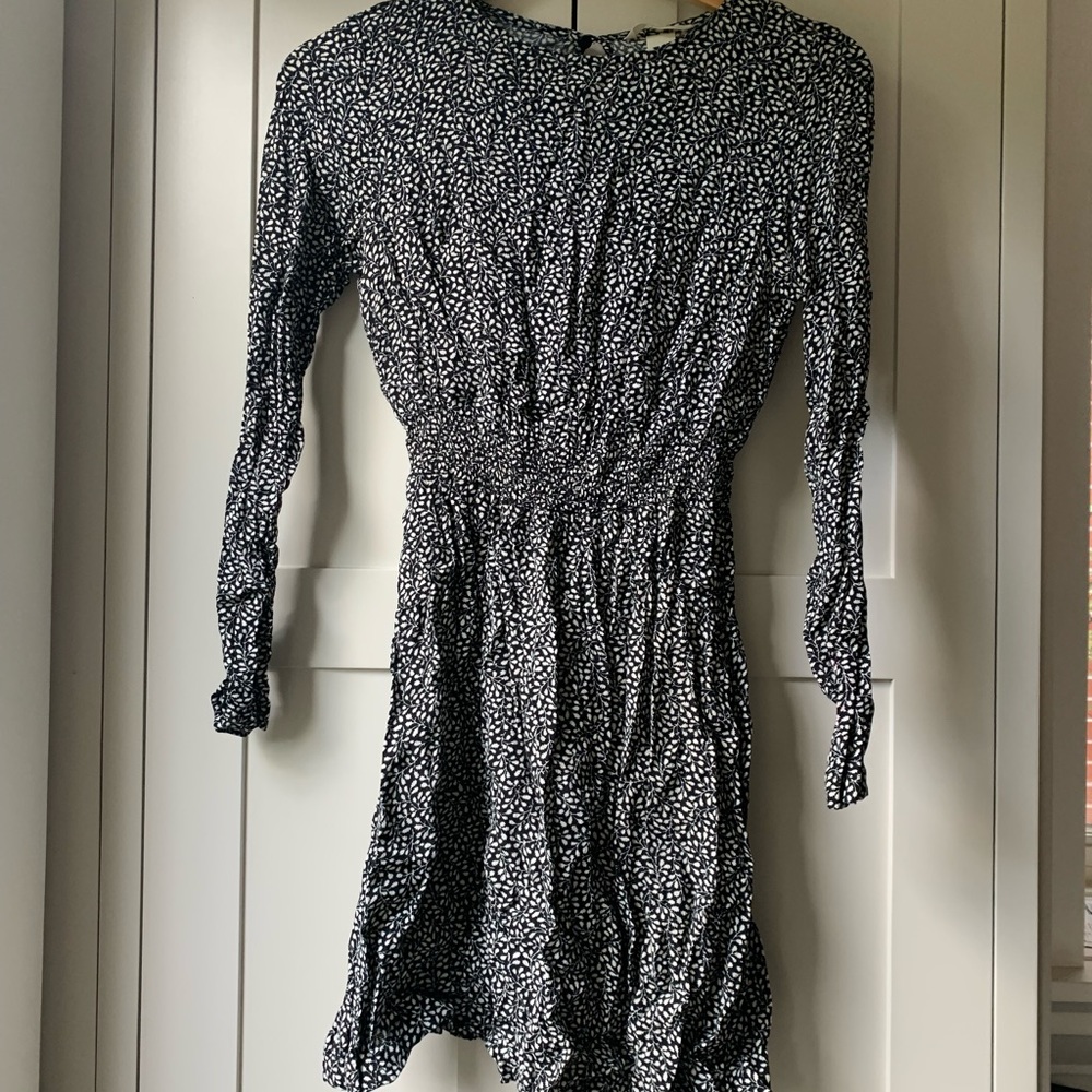 H&M Longsleeve Flowy Minidress